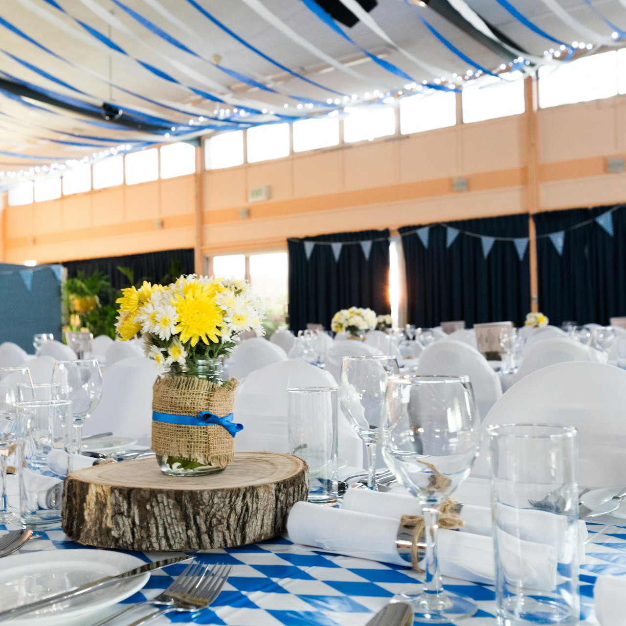 Sala de eveniment, vedere larga
